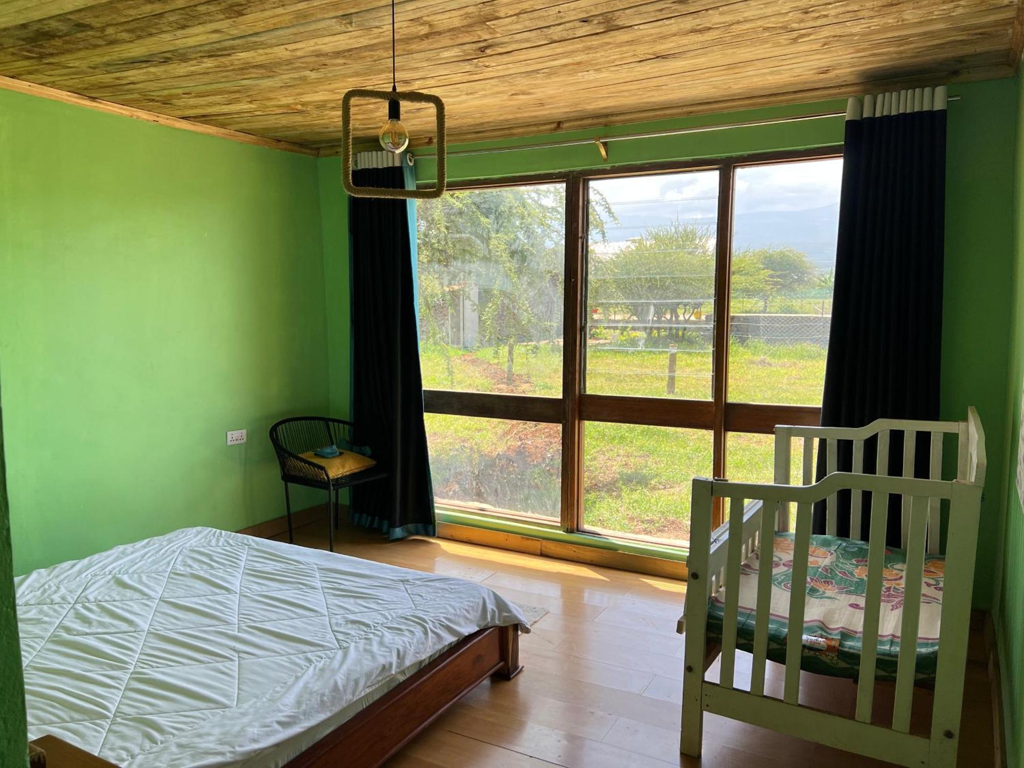 Amboseli Glass House Oloitokitok ภายนอก รูปภาพ