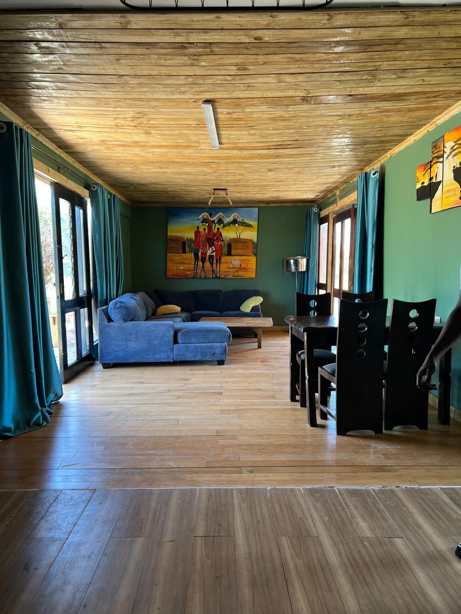 Amboseli Glass House Oloitokitok ภายนอก รูปภาพ