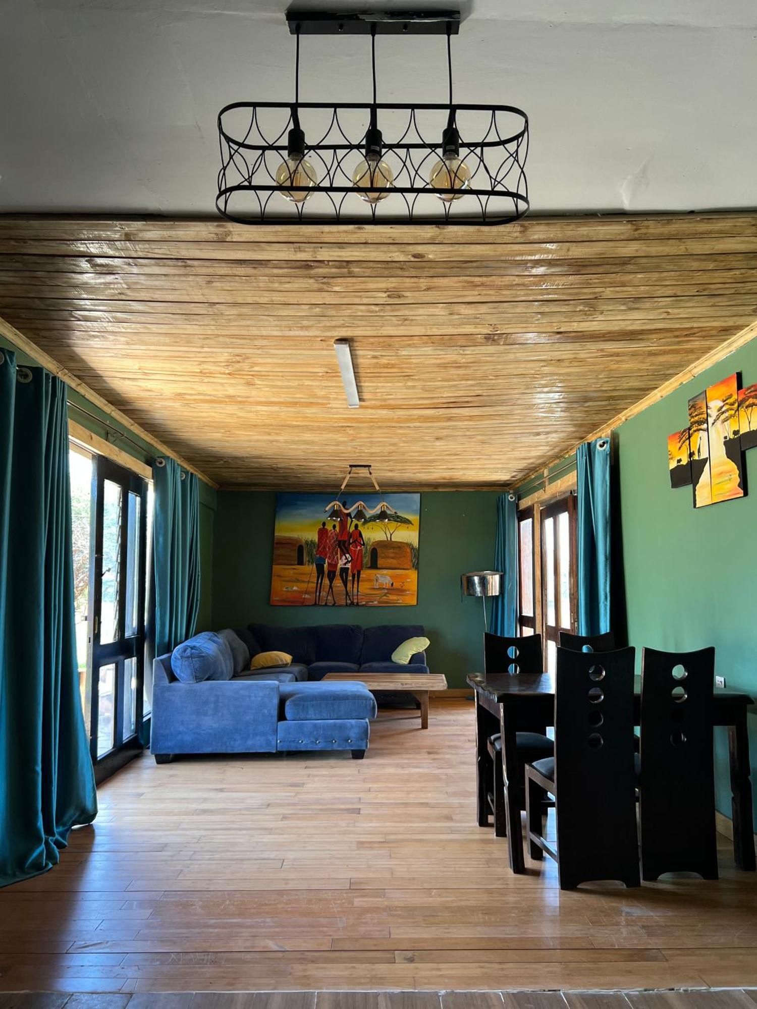 Amboseli Glass House Oloitokitok ภายนอก รูปภาพ